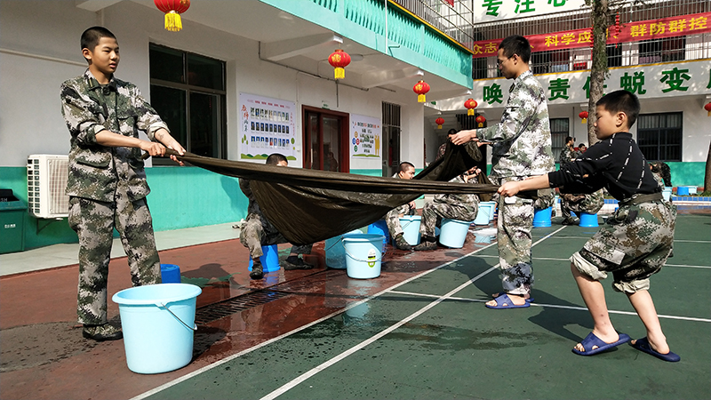 改造青少年叛逆期网瘾厌学的正规学校