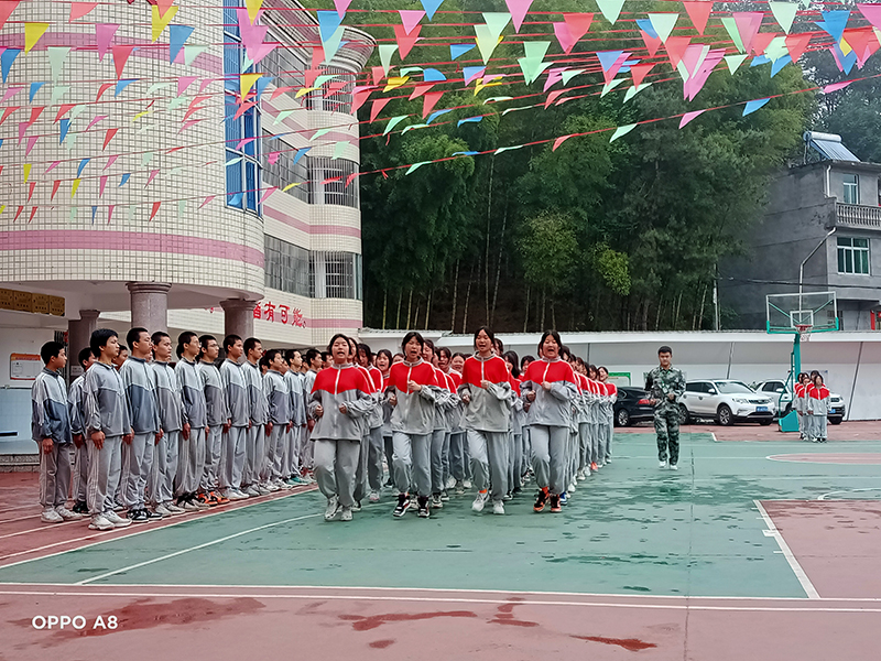 萍乡叛逆期青少年厌学逃课自卑励志教育学校