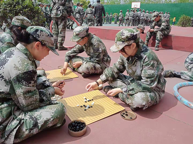 专门改造叛逆期小孩厌学逃课的励志学校