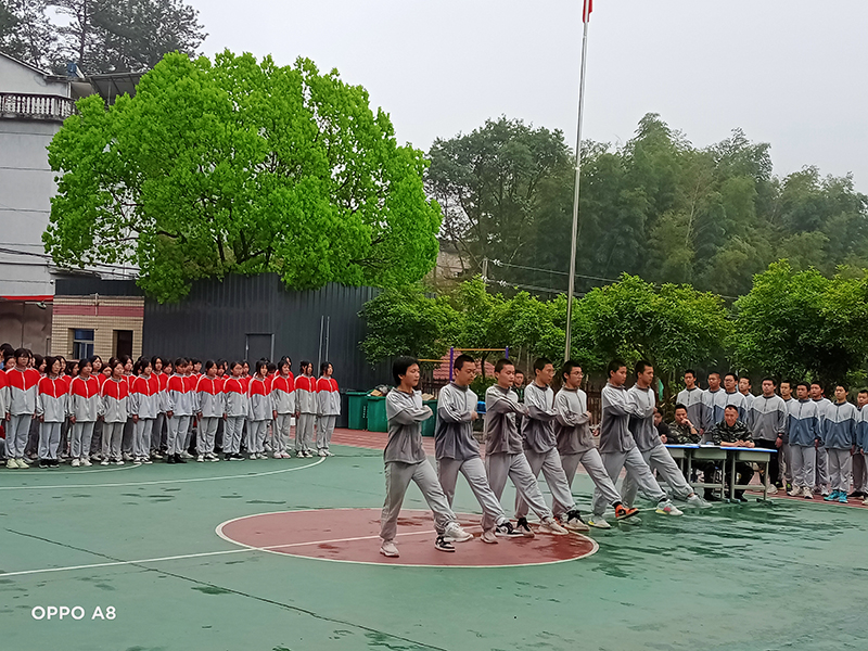 宝山专门管叛逆孩子不听话逃课的封闭式学校