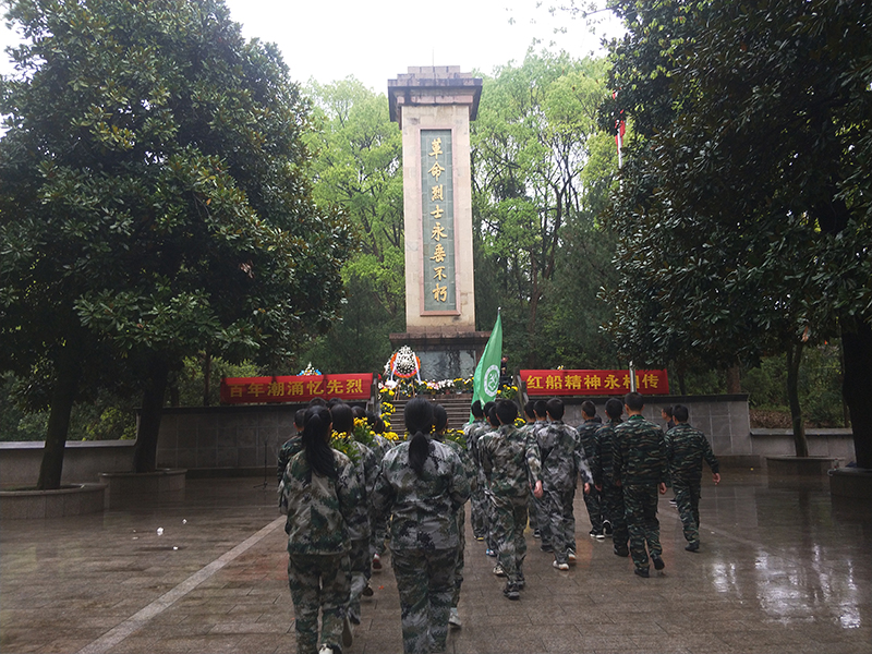 黄浦叛逆小孩早恋厌学军事化管理教育学校